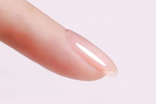 Lakiranje i oblikovanje noktiju